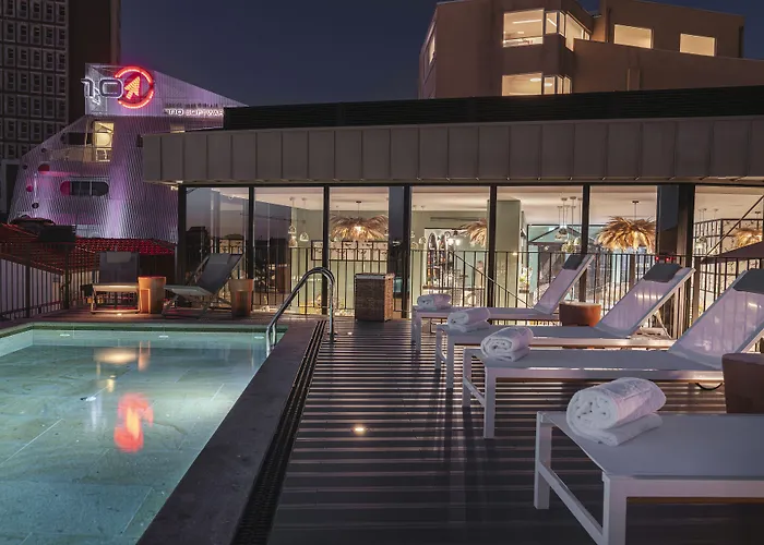 Vincci Bonjardim Hotel 4*