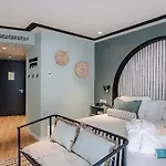 Hotel Vincci Bonjardim 4*