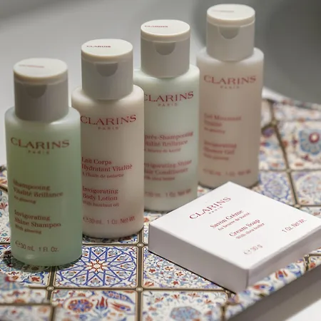 Vincci Bonjardim Hotel