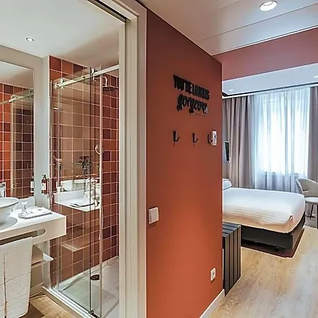 Hotell Vincci Bonjardim Oporto