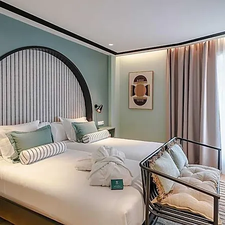 Vincci Bonjardim Hotell