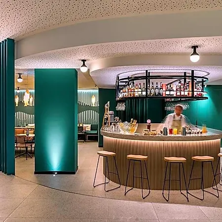 Hotell Vincci Bonjardim Oporto