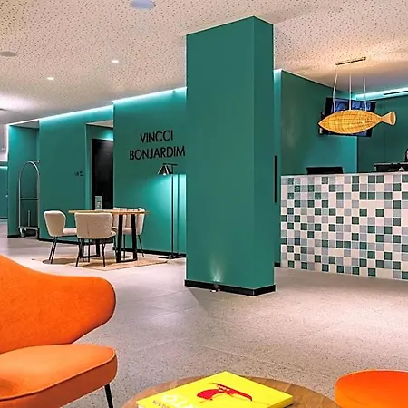 Vincci Bonjardim Hotell 4*