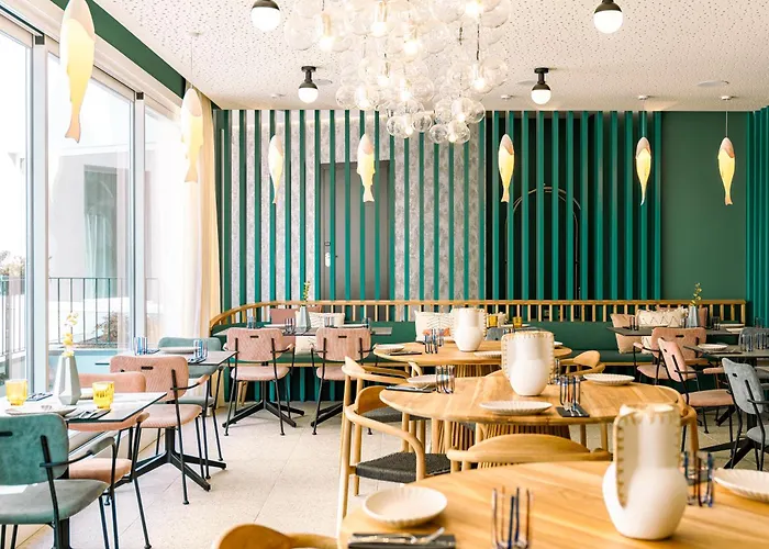 Vincci Bonjardim מלון