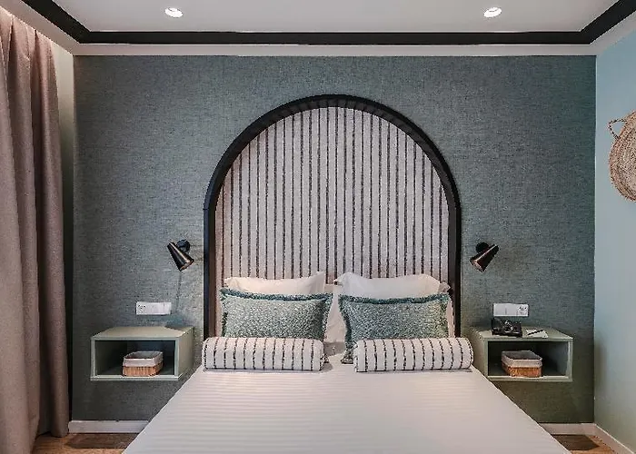 Szálloda Vincci Bonjardim 4*