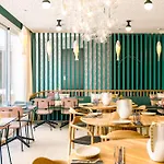 Vincci Bonjardim מלון