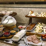 מלון Vincci Bonjardim 4*