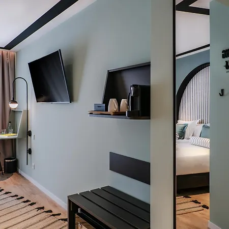 Vincci Bonjardim Hotel 4*