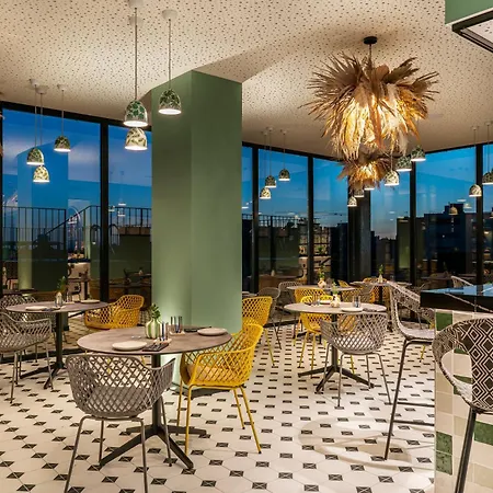 Vincci Bonjardim Porto