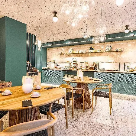Hotel Vincci Bonjardim 4*