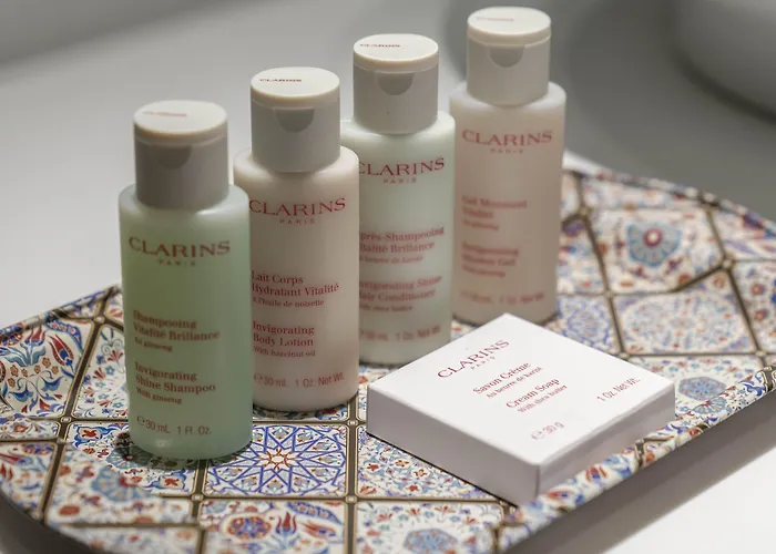 Vincci Bonjardim 호텔