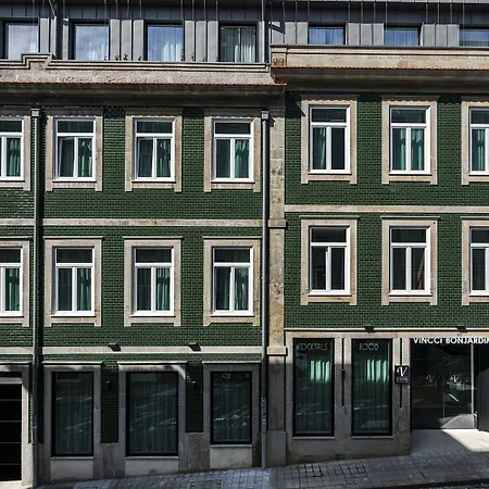 Отель Vincci Bonjardim 4*