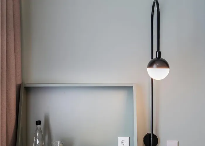 Vincci Bonjardim Отель