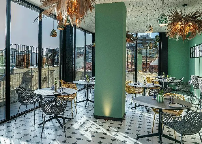 Vincci Bonjardim 4* Порту